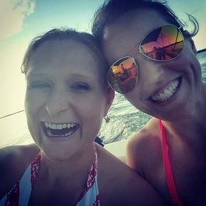 Meet your Posher, Meredith